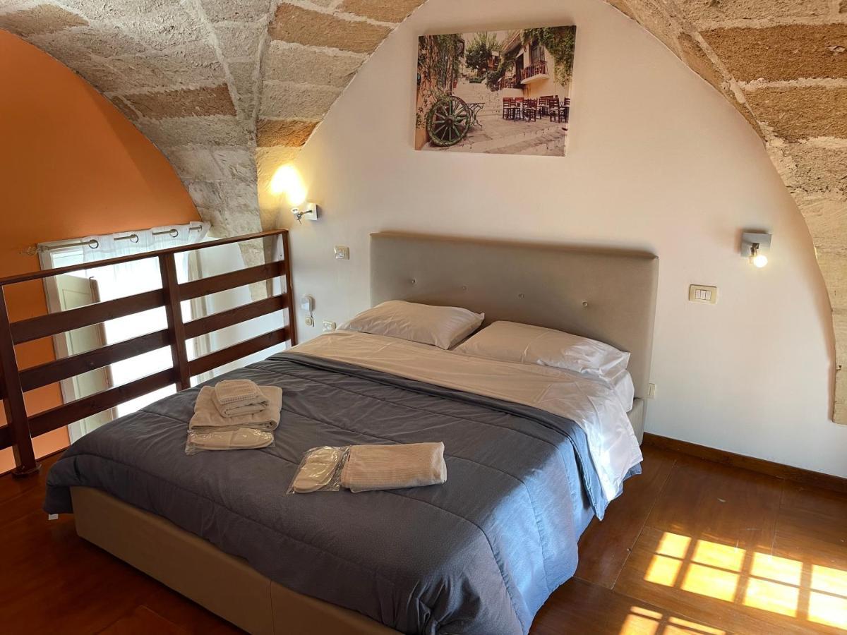 B&B Piazzetta Verdi Lecce Exterior photo